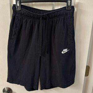 Men’s size small Nike shorts